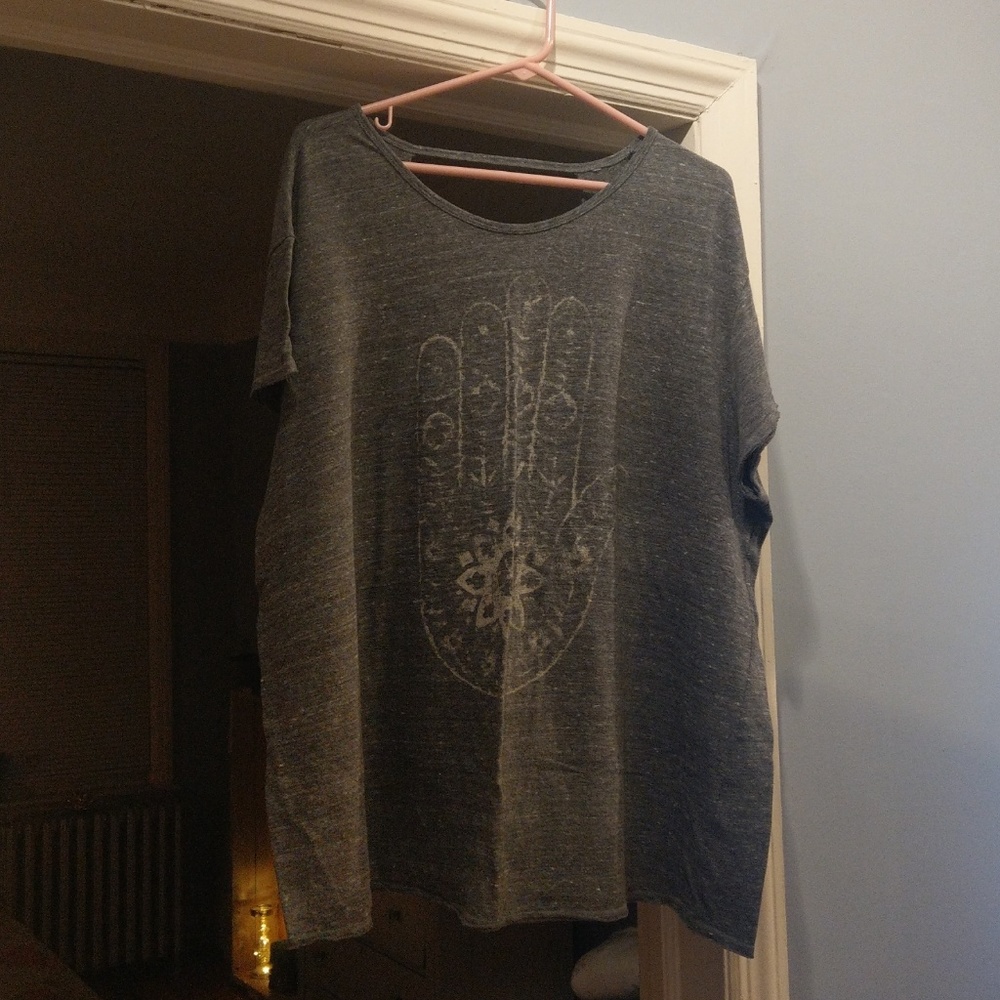 Lucky Brand t shirt